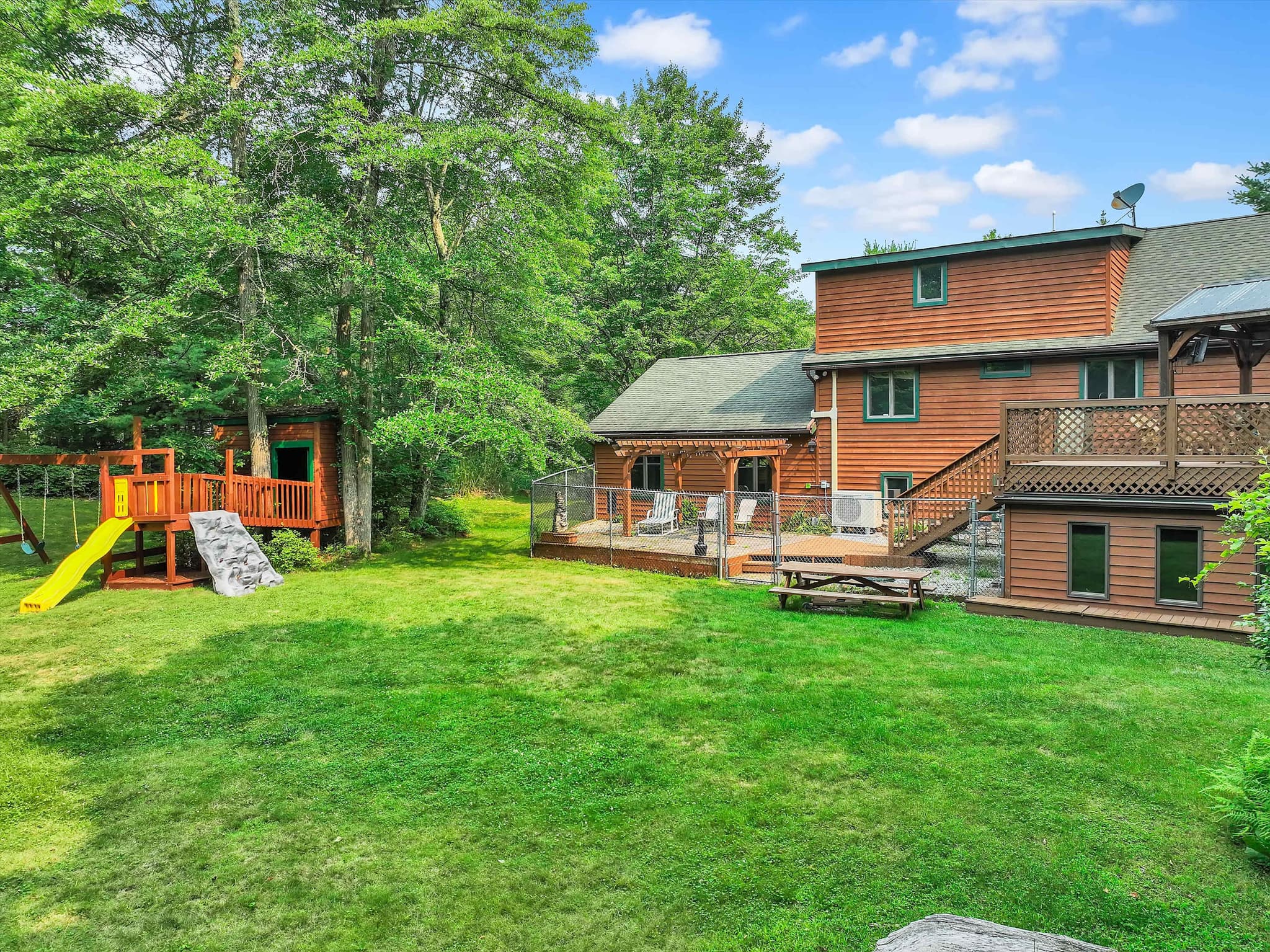 Pocono Cabin Retreat | Hot Tub |Firepit |Game Room